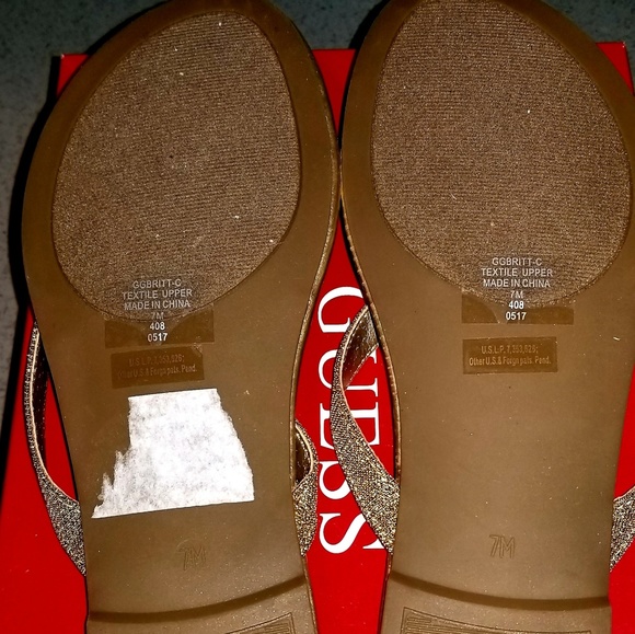 Guess Gold Sandals - Picture 3 of 4